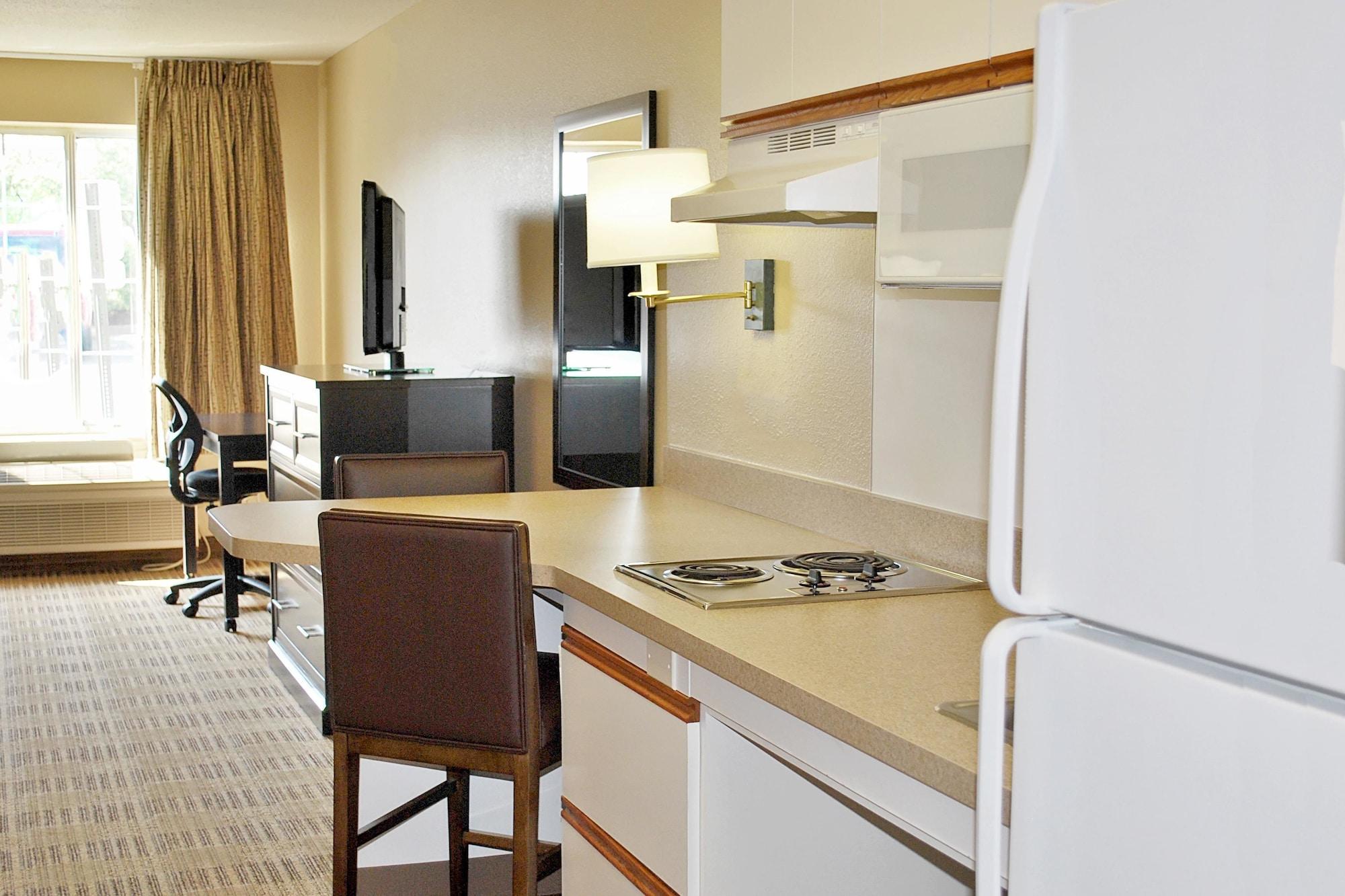 Extended Stay America Suites - St Louis - Westport - Central Maryland Heights Exteriör bild