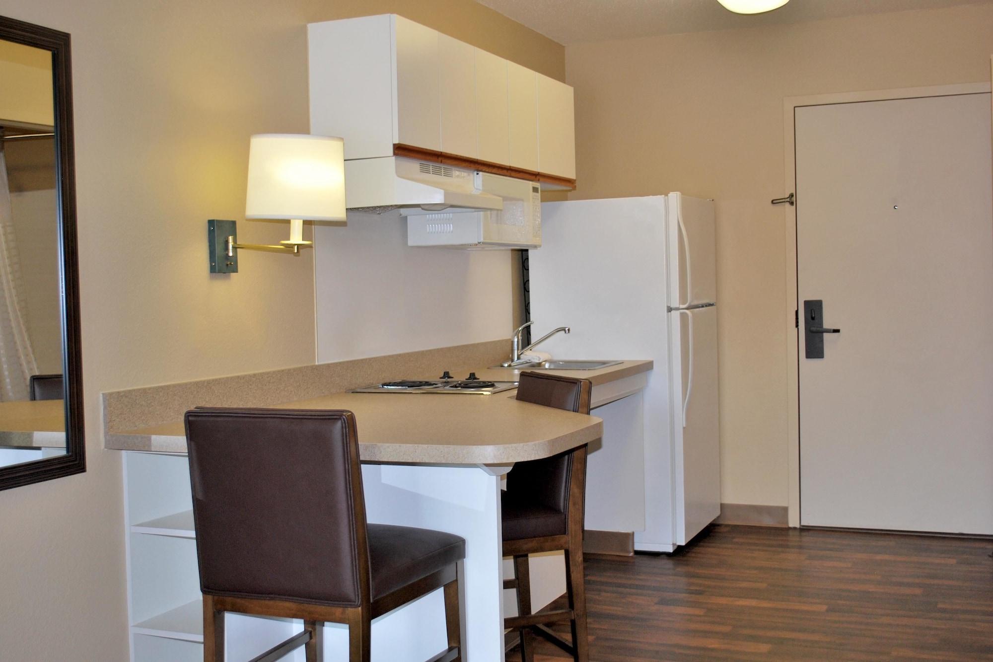 Extended Stay America Suites - St Louis - Westport - Central Maryland Heights Exteriör bild