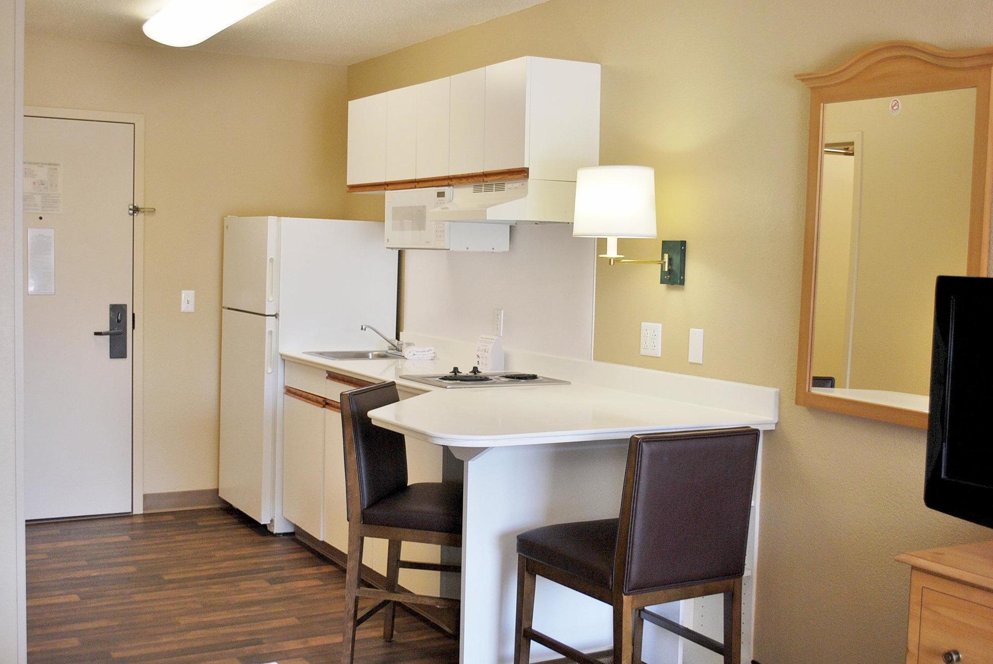Extended Stay America Suites - St Louis - Westport - Central Maryland Heights Exteriör bild