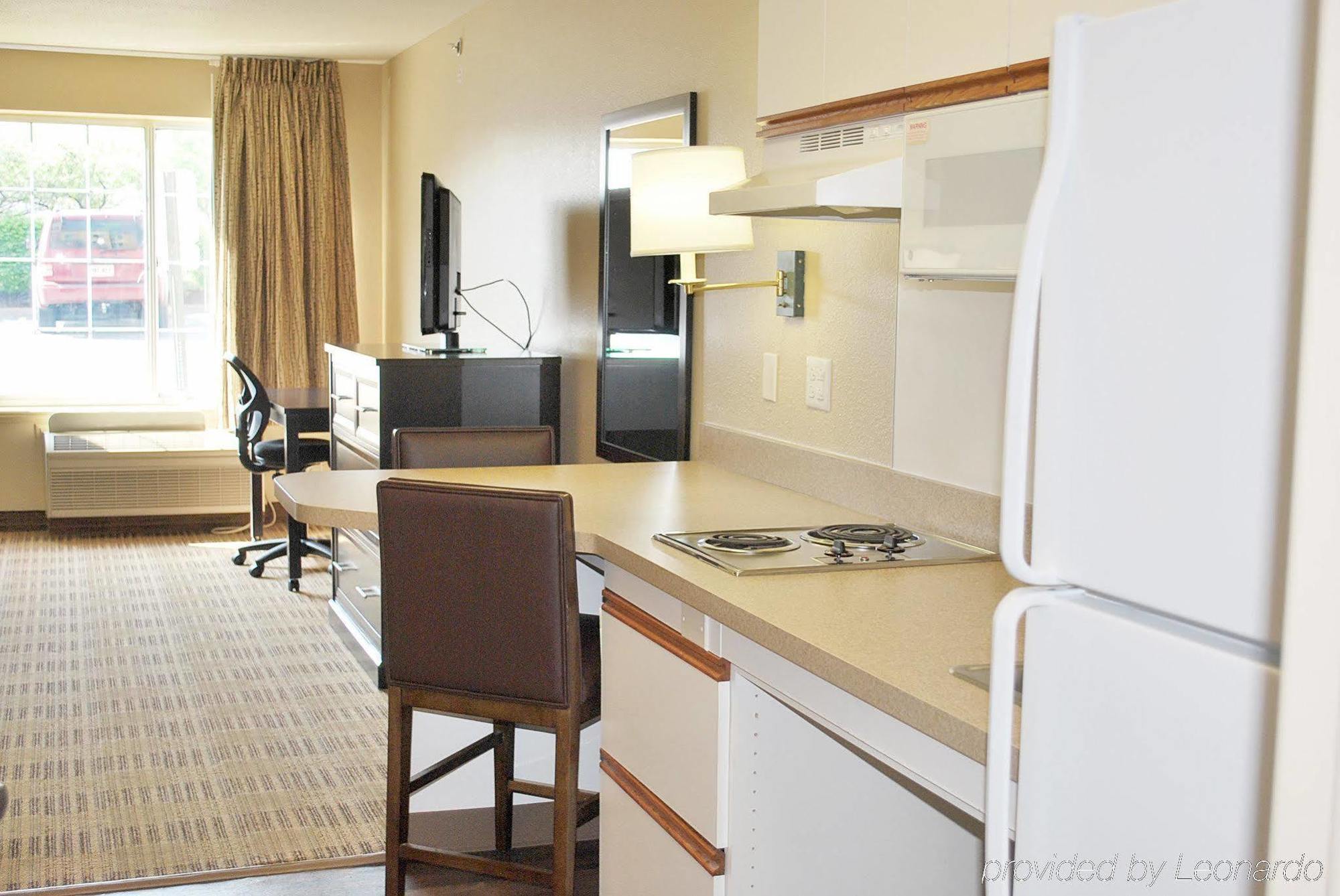 Extended Stay America Suites - St Louis - Westport - Central Maryland Heights Exteriör bild