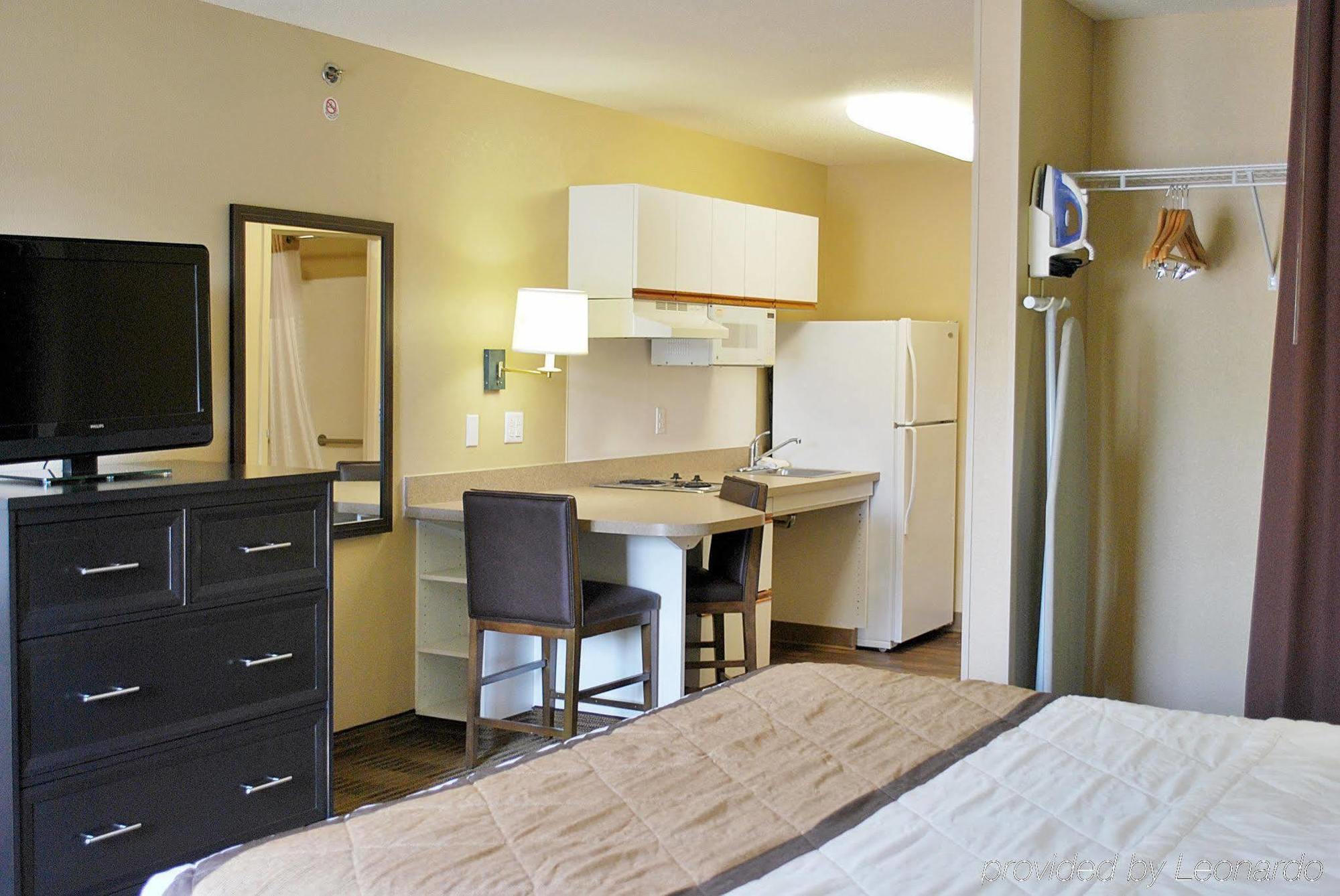 Extended Stay America Suites - St Louis - Westport - Central Maryland Heights Exteriör bild